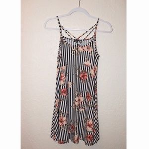 New Stripped Floral Sleeveless Dress